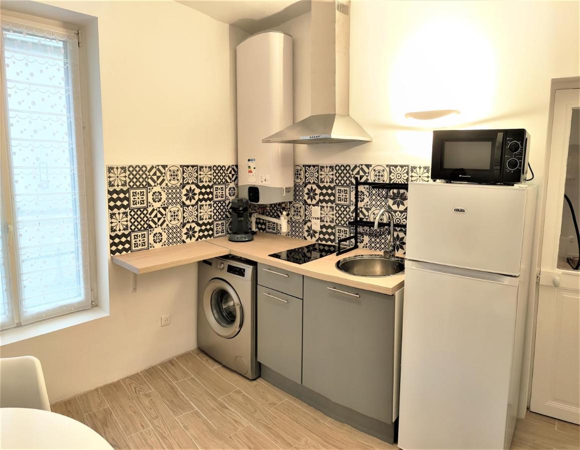 Heteroclite Apartment Auxerre Bagian luar foto